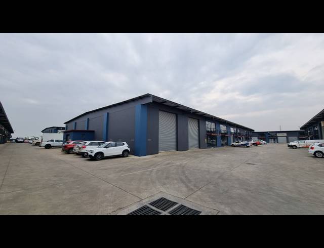 1,309M² WAREHOUSE TO LET IN POMONA
